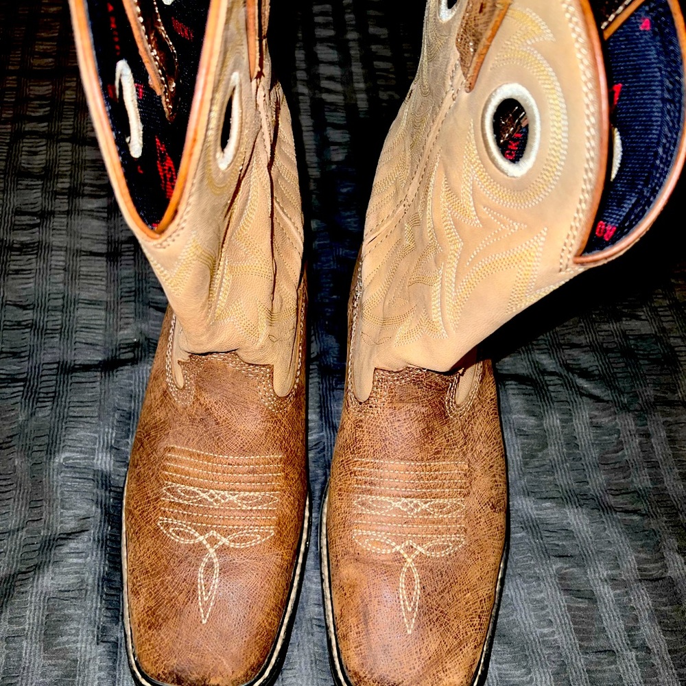 Rocky boots- worn once, men’s size 8